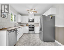 65 - 720 DEVERON CRESCENT - 8