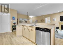 34 OAKWOOD LINKS LANE - 16