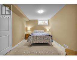 34 OAKWOOD LINKS LANE - 36