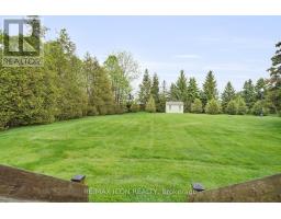 34 OAKWOOD LINKS LANE - 42