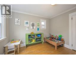 99 SPRINGBANK DRIVE - 11