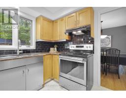 47 NANETTE DRIVE - 18