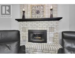 47 NANETTE DRIVE - 22
