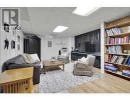 47 NANETTE DRIVE - 35