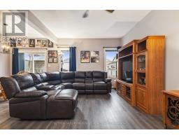 1852 FOXRIDGE CRESCENT - 13