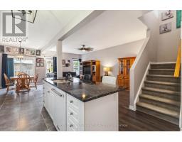 1852 FOXRIDGE CRESCENT - 19