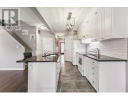 1852 FOXRIDGE CRESCENT - 21