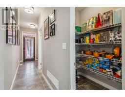 1852 FOXRIDGE CRESCENT - 23