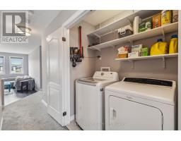 1852 FOXRIDGE CRESCENT - 40