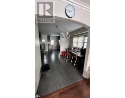 258 WELLINGTON ROAD - 4