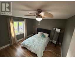 71 ERICA CRESCENT - 17