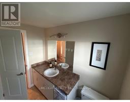71 ERICA CRESCENT - 20
