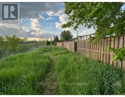 71 ERICA CRESCENT - 28