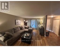 71 ERICA CRESCENT - 7