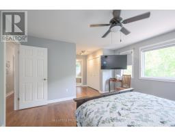 1585 BLACKMAPLE CRESCENT - 35