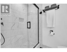 863 COLBORNE STREET N - 38