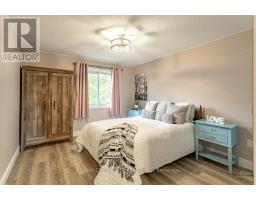 528 SPRUCEWOOD DRIVE - 18