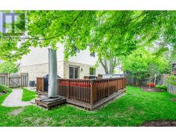 528 SPRUCEWOOD DRIVE - 30