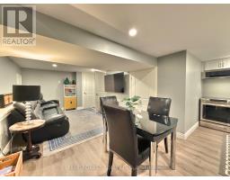 14 ROCKINGHAM COURT - 24