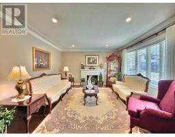 14 ROCKINGHAM COURT - 3
