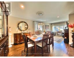 14 ROCKINGHAM COURT - 9