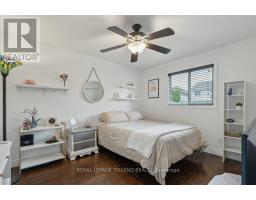 10 SCHREYER DRIVE - 19