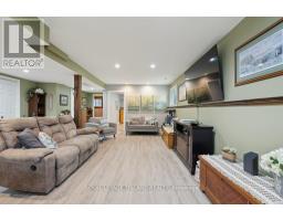 10 SCHREYER DRIVE - 29