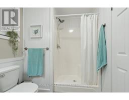10 SCHREYER DRIVE - 36