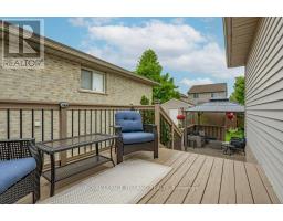 10 SCHREYER DRIVE - 44