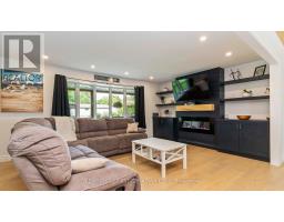 741 GLOVER CRESCENT - 13