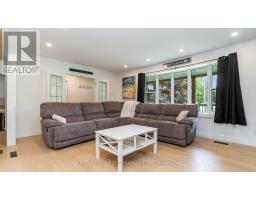 741 GLOVER CRESCENT - 14