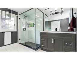 741 GLOVER CRESCENT - 18