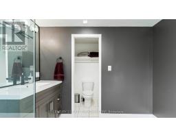 741 GLOVER CRESCENT - 19