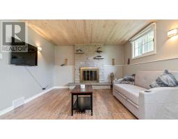 741 GLOVER CRESCENT - 24