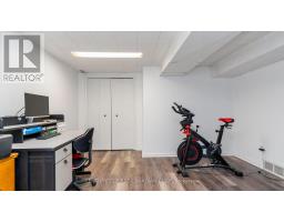 741 GLOVER CRESCENT - 28