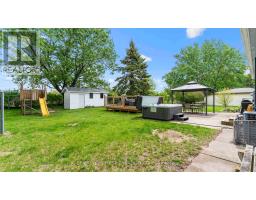 741 GLOVER CRESCENT - 32