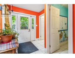 970 PRINCESS AVENUE - 32