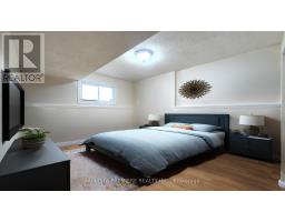 942 CHIPPEWA DRIVE - 32