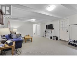 300 BRIARHILL AVENUE - 24