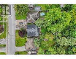 300 BRIARHILL AVENUE - 31