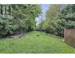 300 BRIARHILL AVENUE - 32