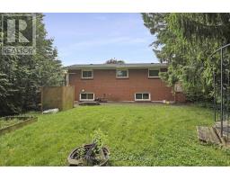 300 BRIARHILL AVENUE - 34