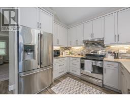 107 DEVONSHIRE AVENUE - 11