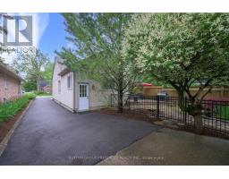 107 DEVONSHIRE AVENUE - 30