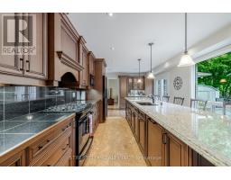 66 GUILDFORD COURT - 10