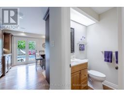 66 GUILDFORD COURT - 14
