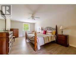 66 GUILDFORD COURT - 20