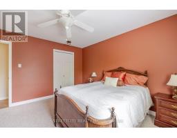66 GUILDFORD COURT - 26