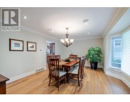66 GUILDFORD COURT - 6