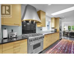 76 TALLWOOD CIRCLE - 24